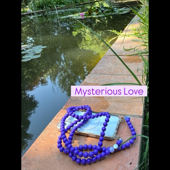 Handgefertigte Handykette Mysterious Love von mariblume